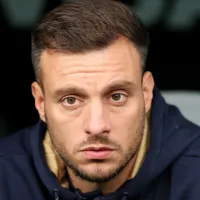 Cicinho esbanja franqueza e reprova contratação de Martín Anselmi pelo Botafogo: “Mais um tiro no escuro”