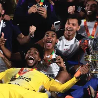 Jogador do Corinthians viajou de ônibus para final da Copa do Brasil