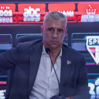 São Paulo busca zagueiro canhoto e negocia argentino do Ajax