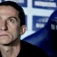 Flamengo prepara 2 saídas após renovar com Filipe Luís