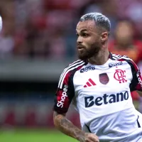 Ausência de propostas deve manter Michael no Mengão