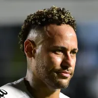 Neymar renova com o Santos até dezembro de 2026
