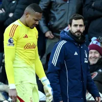 Ex-Botafogo, John falha de forma bizarra em partida na Inglaterra