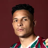Guilherme Arana chega ao Fluminense precisando superar Renê
