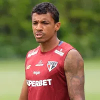 Ex-São Paulo, Luiz Gustavo aguarda aval para assinar com o Inter