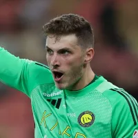 Bento escolhe Genoa visando a Copa