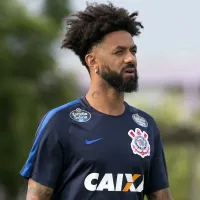Ex-volante do Corinthians, Cristian é denunciado por ex-esposa