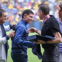 Se fue como ídolo: El homenaje a Matías Fernández antes de unirse a Colo Colo