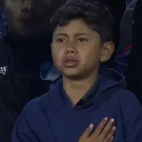 Conmovedor llanto de niño hincha de Millonarios en la salida de los equipos