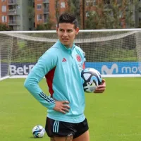 ¿Juega en el FPC? James posó con la camiseta de un equipo colombiano