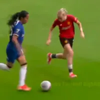 Video: jugadota de Mayra en el tercer gol del Chelsea al United