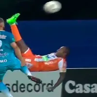 Video: golazo de chilena de Dorlan Pabón ante Jaguares