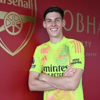 El jugador colombiano que estuvo en la suplencia del Arsenal en la Carabao Cup