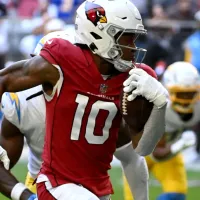 DeAndre Hopkins sets up free agent visit with surprising team