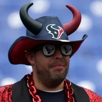 Video: Texans fans fight among themselves prior to their Week 2 game vs. Colts