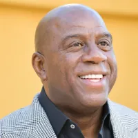 Magic Johnson throws huge shade at Stephen Curry over GOAT PG debate