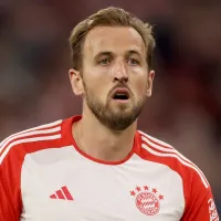 Video: Harry Kane scores incredible halfway line goal for Bayern
