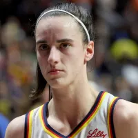 Caitlin Clark breaks unbelievable WNBA record in her debut with the Indiana Fever