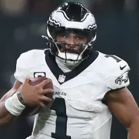 Video: Eagles Jalen Hurts' commendable reaction after Packers Jordan Love's serious injury