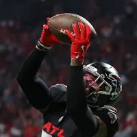 Justin Simmons snags record interception from Patrick Mahomes during Week 3 Chiefs vs. Falcons game