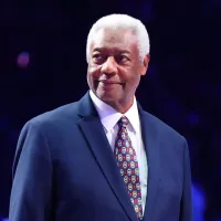 Bucks legend Oscar Robertson selects his top five greatest players of all time, leaving Lebron out