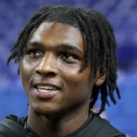 NFL News: Titans have reportedly chosen favorite quarterback between Cam Ward and Shedeur Sanders for 2025 draft