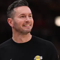 Lakers’ HC JJ Redick discusses team’s offense after win against Grizzlies