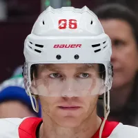 NHL News: Todd McLellan, Patrick Kane receive discouraging news from Red Wings star prospect ahead of next season