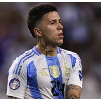 Video: Enzo Fernandez sees red card in Argentina vs Colombia for high boot on Kevin Castaño