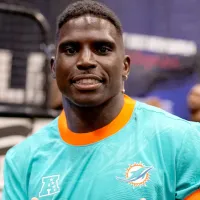 Tyreek Hill had no words after Dolphins trade Jalen Ramsey to Steelers