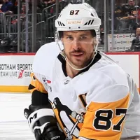 Sidney Crosby trade rumors intensify as analysts warn Penguins’ inaction could force iconic move