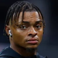 Justin Fields receives update from Jets regarding key weaponâs contract situation