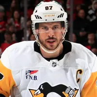 Sidney Crosby, Penguins reportedly at risk of losing key defenseman amid Hurricanes’ interest