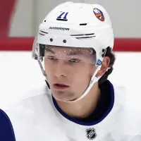 NHL News: NY Islanders surprise No. 1 pick Matthew Schaefer with emotional gesture during first contract signing