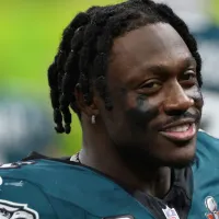 Rob Gronkowski links AJ Brown to Patriots