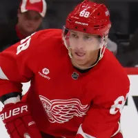 NHL News: Red Wings’ Todd McLellan shares key update on star Patrick Kane’s return