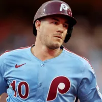 Phillies make offer to Realmuto amid free agency push after securing Schwarber