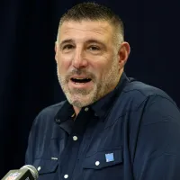Patriots HC Mike Vrabel gets brutally honest with the referees after brutal Week 15 loss to the Bills
