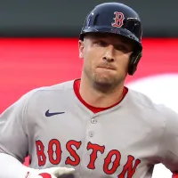 Bregman draws interest from unexpected NL suitor