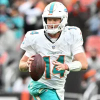 Dolphins sign new QB behind Quinn Ewers with Tua Tagovailoa seemingly done in Miami