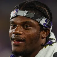 Is Lamar Jackson playing today for Ravens vs Steelers?