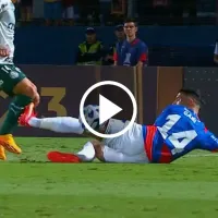 VIDEO | La brutal patada que dejó a Cerro Porteño con uno menos en el arranque