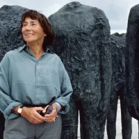 ¿Quién fue Magdalena Abakanowicz, recordada por el Doodle de Google este 20 de junio?