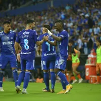 Los hinchas criticaron pero Emelec ratifica a dos de sus volantes