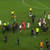 Batalla campal al término del Universitario de Deportes vs. Gimnasia Esgrima La Plata