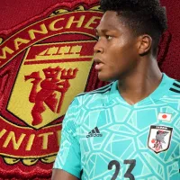 Es japonés, tiene 20 años y sería el reemplazante de David De Gea en el Manchester United