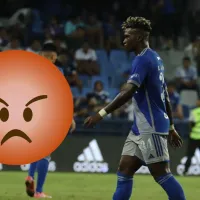 (VIDEO) Los hinchas de Emelec se cansaron de todo y reclamaron afuera del Capwell