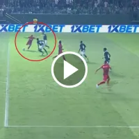 Vitor Roque la colgó de un ángulo: otro golazo de la joya de Barcelona