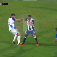 La DESTRUCTIVA falta de Cueva que no vio el VAR