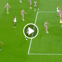 Blooper total: la defensa del Tottenham y un gol en contra que los dejaría fuera de la Copa